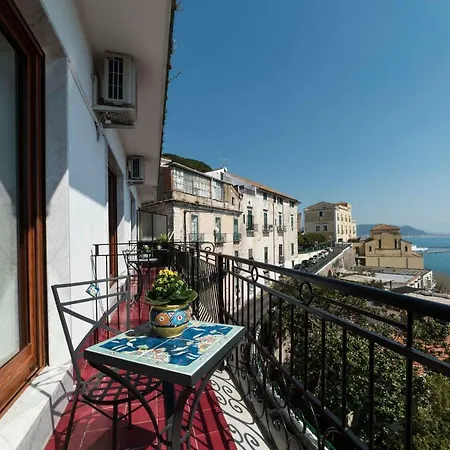 B&B Palazzo Pinto 2 Vietri sul Mare Exterior photo
