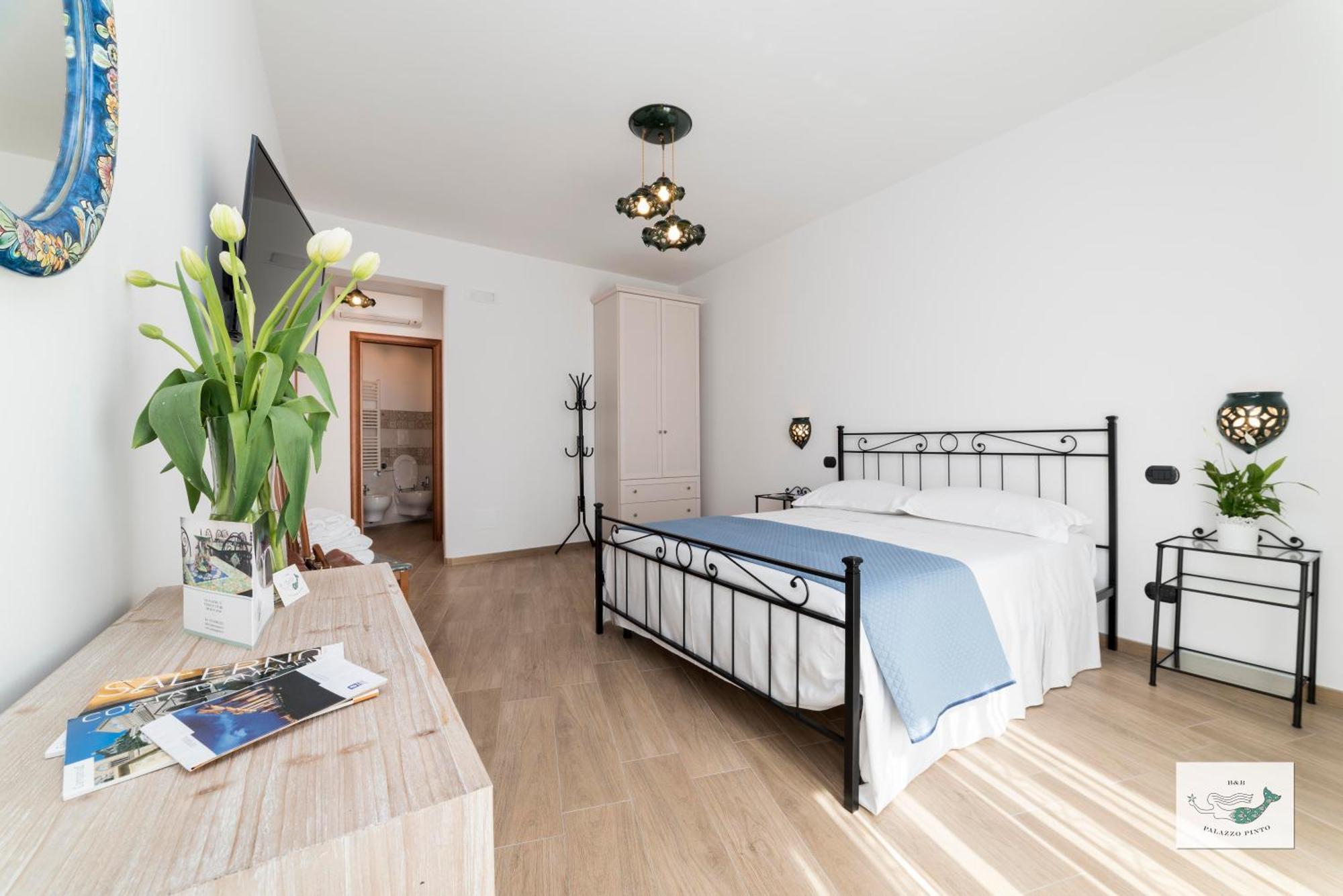 Bed & Breakfast Palazzo Pinto 2 2*