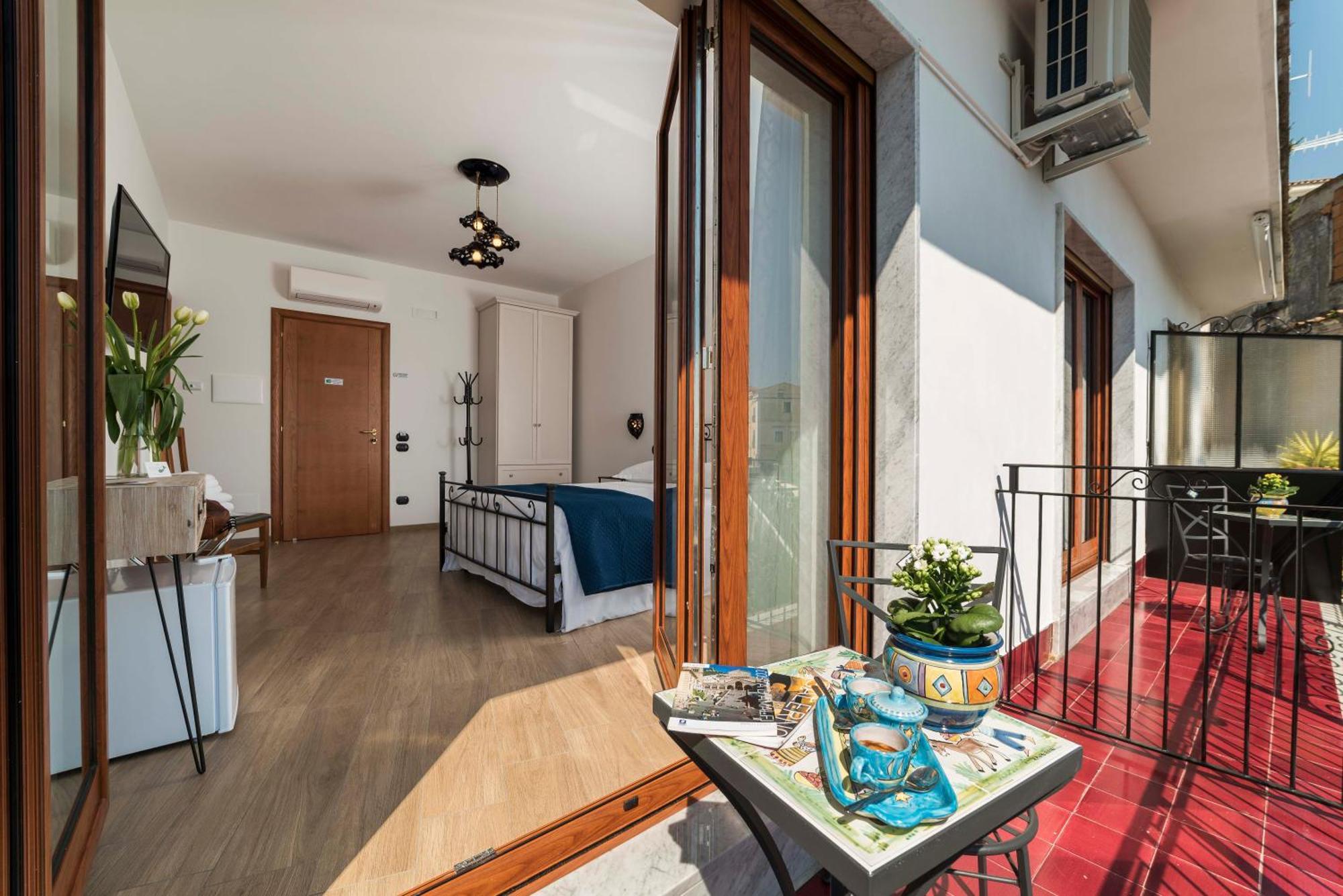 Bed & Breakfast Palazzo Pinto 2 2*